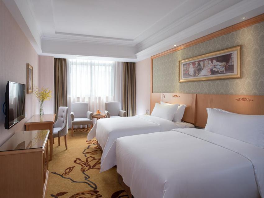Vienna Hotel Shenzhen Buji Ganli Road Exterior photo